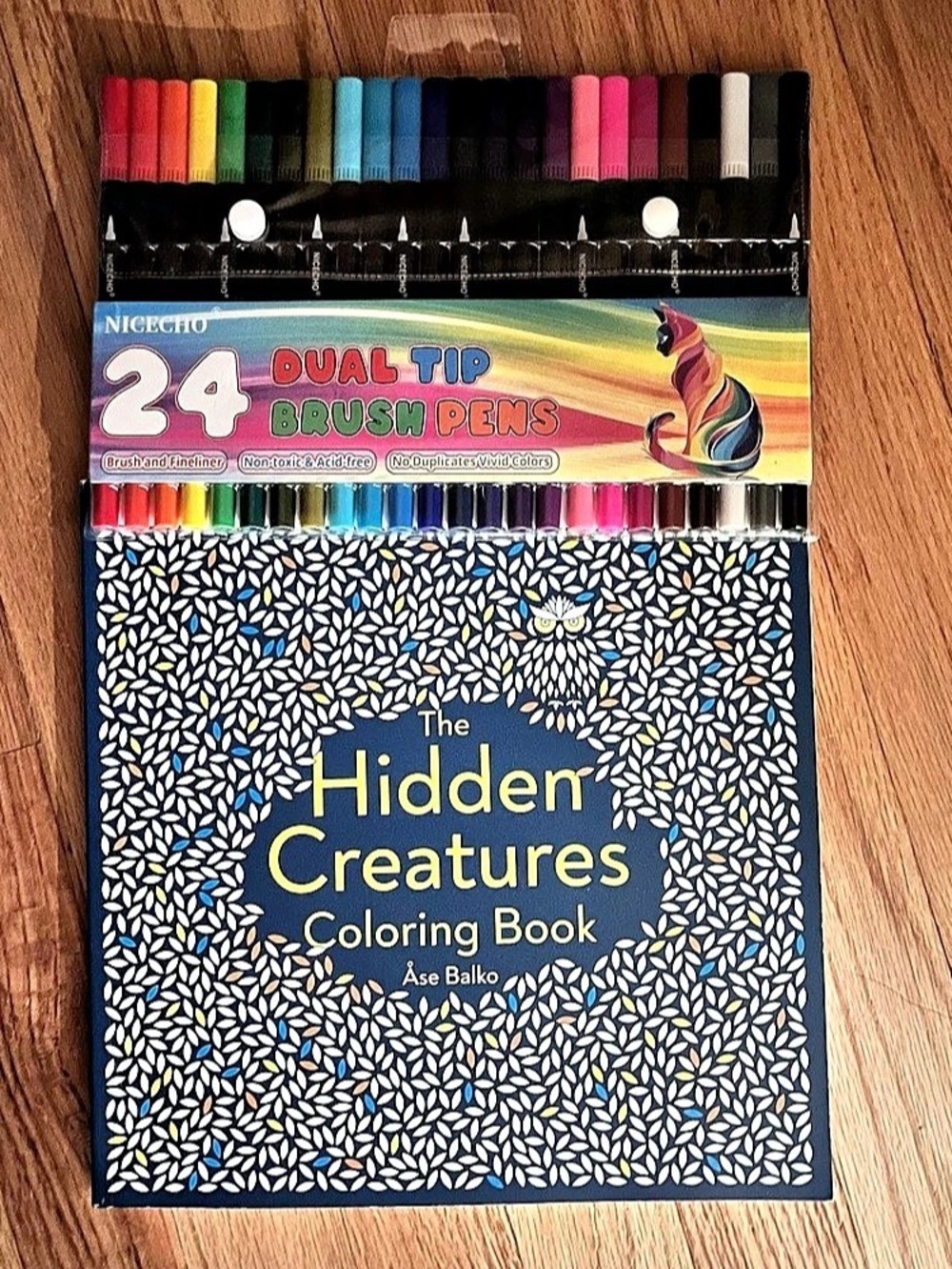 NEW NICECHO 24 Dual Tip
Brush Pens & Hidden
Creatures Coloring Book
Bundle